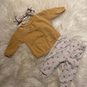 3/25 RABBIT+ BEAR by Emily and Oliver 3 piece set Wildflower shirt Pant Headband